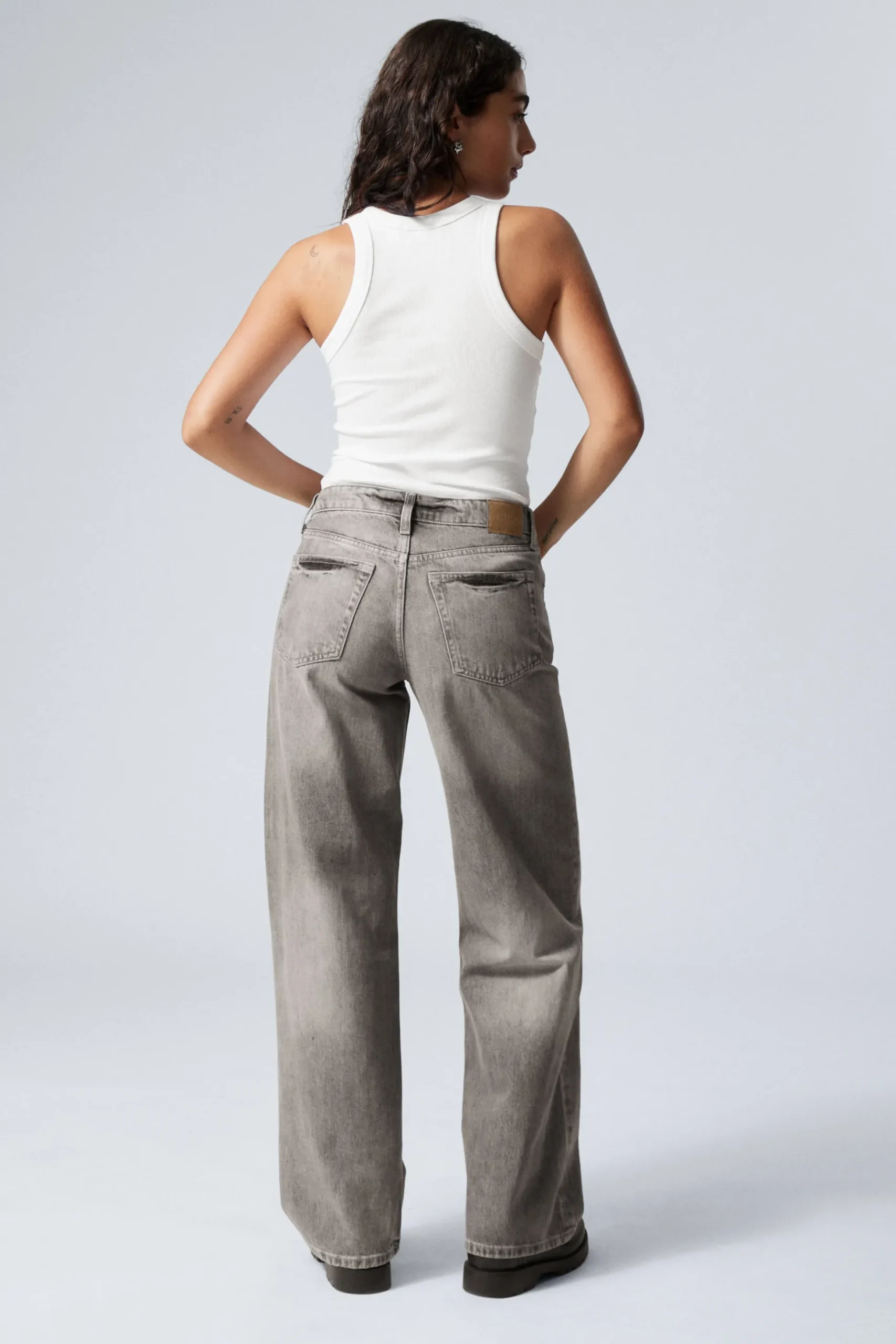 Weekday AMPLE LOW RISE LOOSE WIDE LEG JEANS canyon grey medium grey Discount