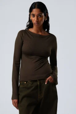 Weekday ANNIE LONG-SLEEVED BOAT-NECK TOP dark brown Hot