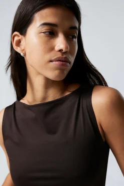 Weekday ANNIE SLEEVELESS BOAT-NECK TOP dark brown Best