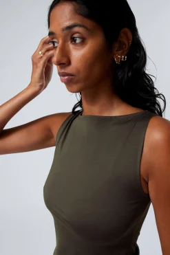 Weekday ANNIE SLEEVELESS BOAT-NECK TOP khaki green Best