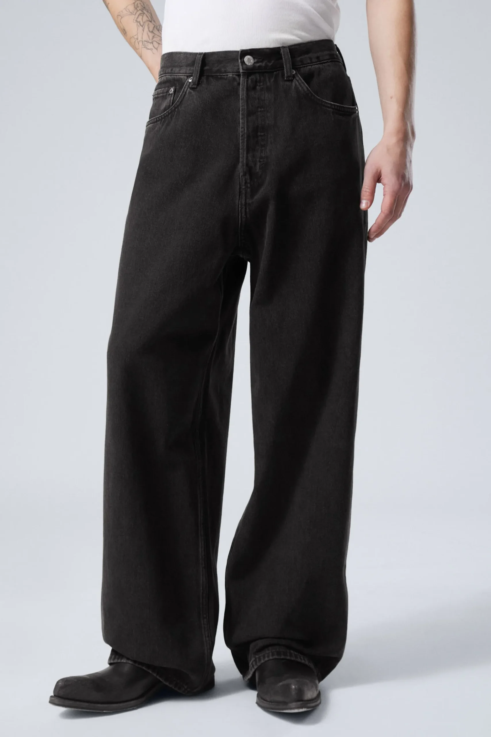 Weekday ASTRO LOOSE BAGGY LEG JEANS tuned black black Online