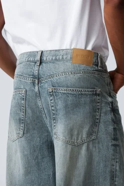 Weekday ASTRO LOOSE BAGGY LEG JEANS torn blue medium blue Online