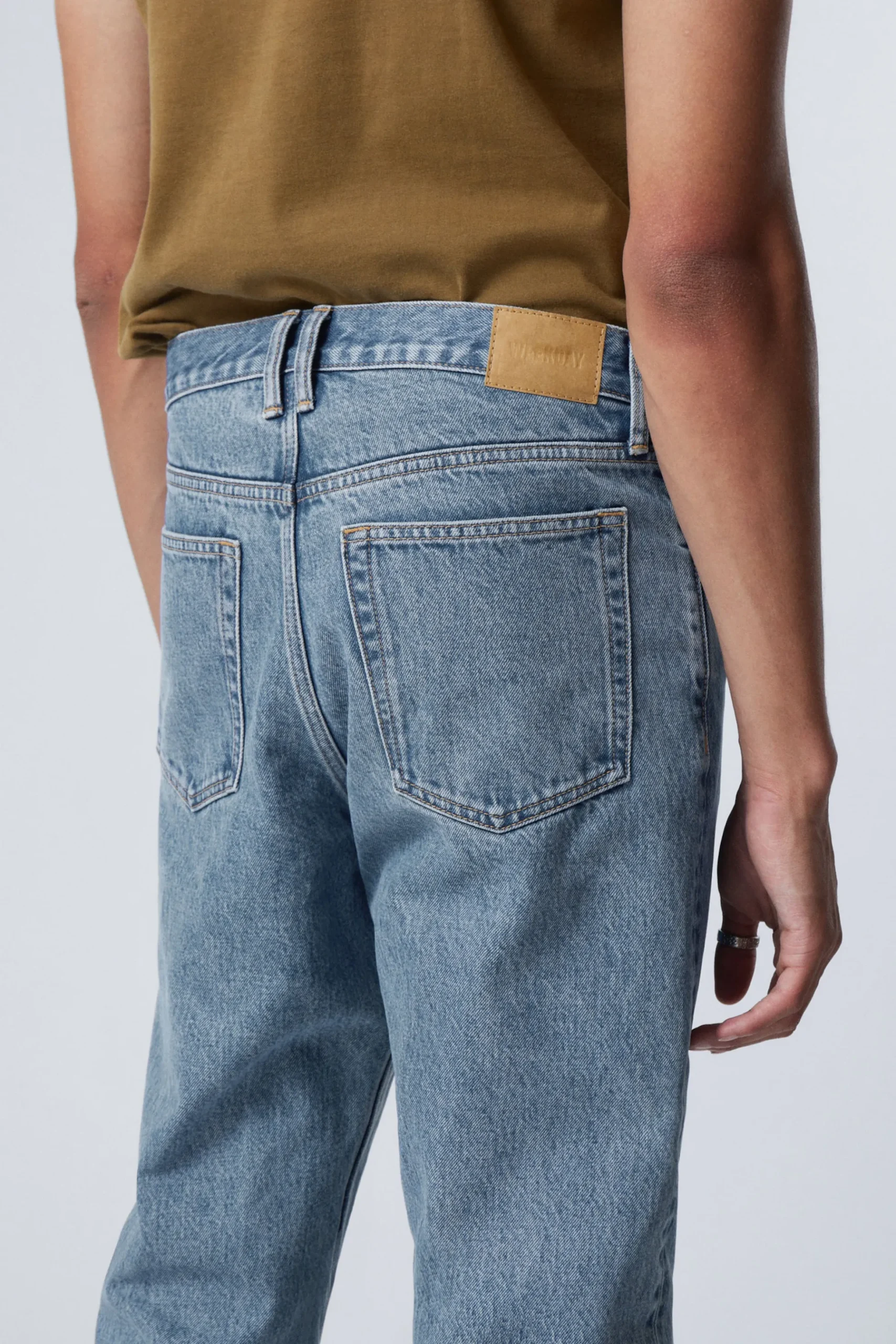 Weekday BARREL RELAXED TAPERD LEG JEANS 90s blue medium blue Sale