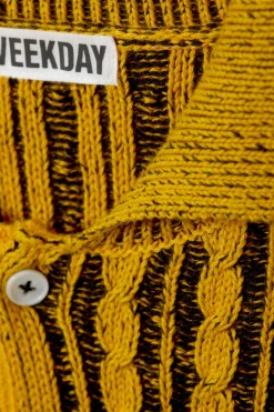 Weekday BOXY CABLE-KNIT POLO SWEATER black & yellow Outlet