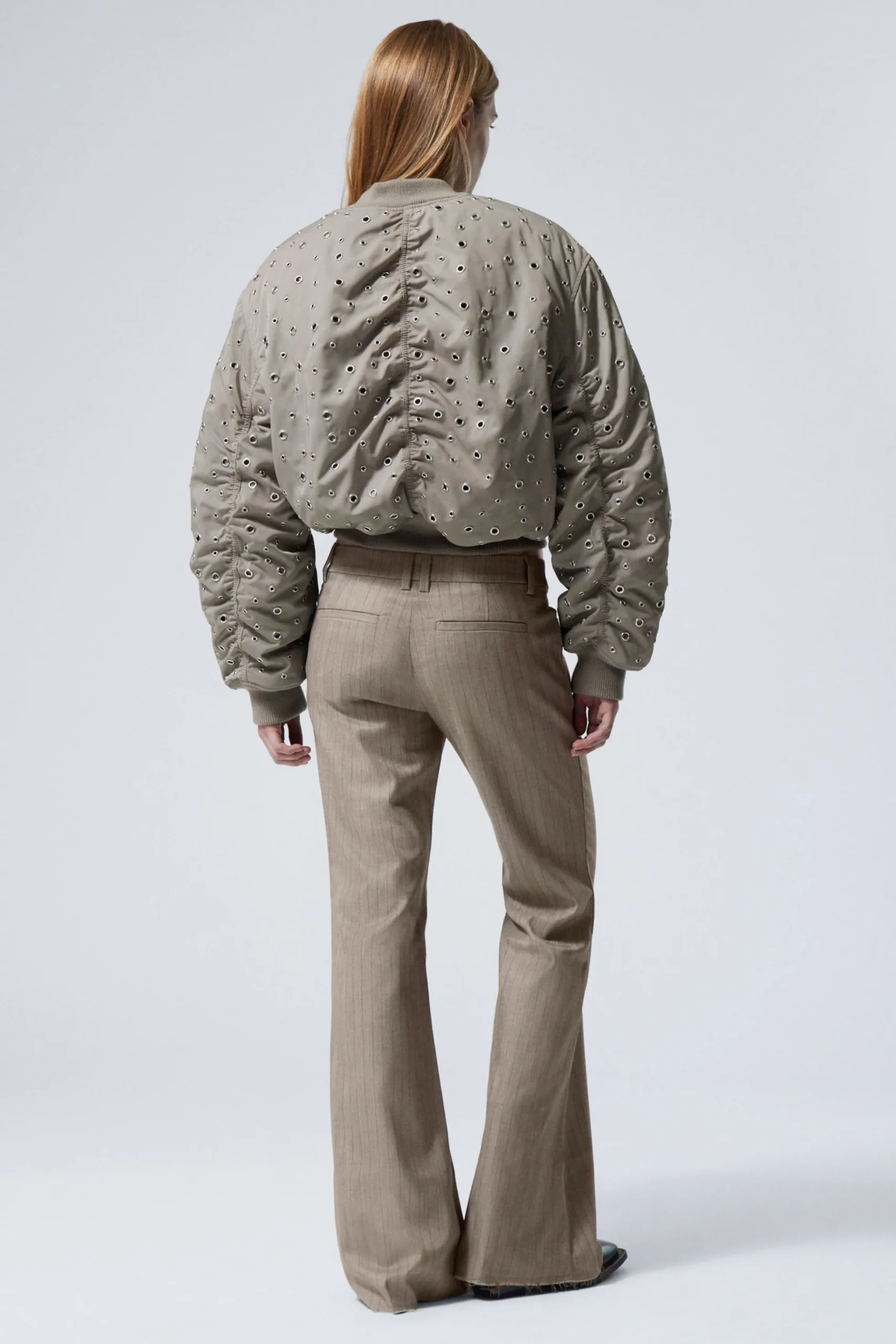 Weekday CROPPED EYELET BOMBER JACKET dusty mole Best
