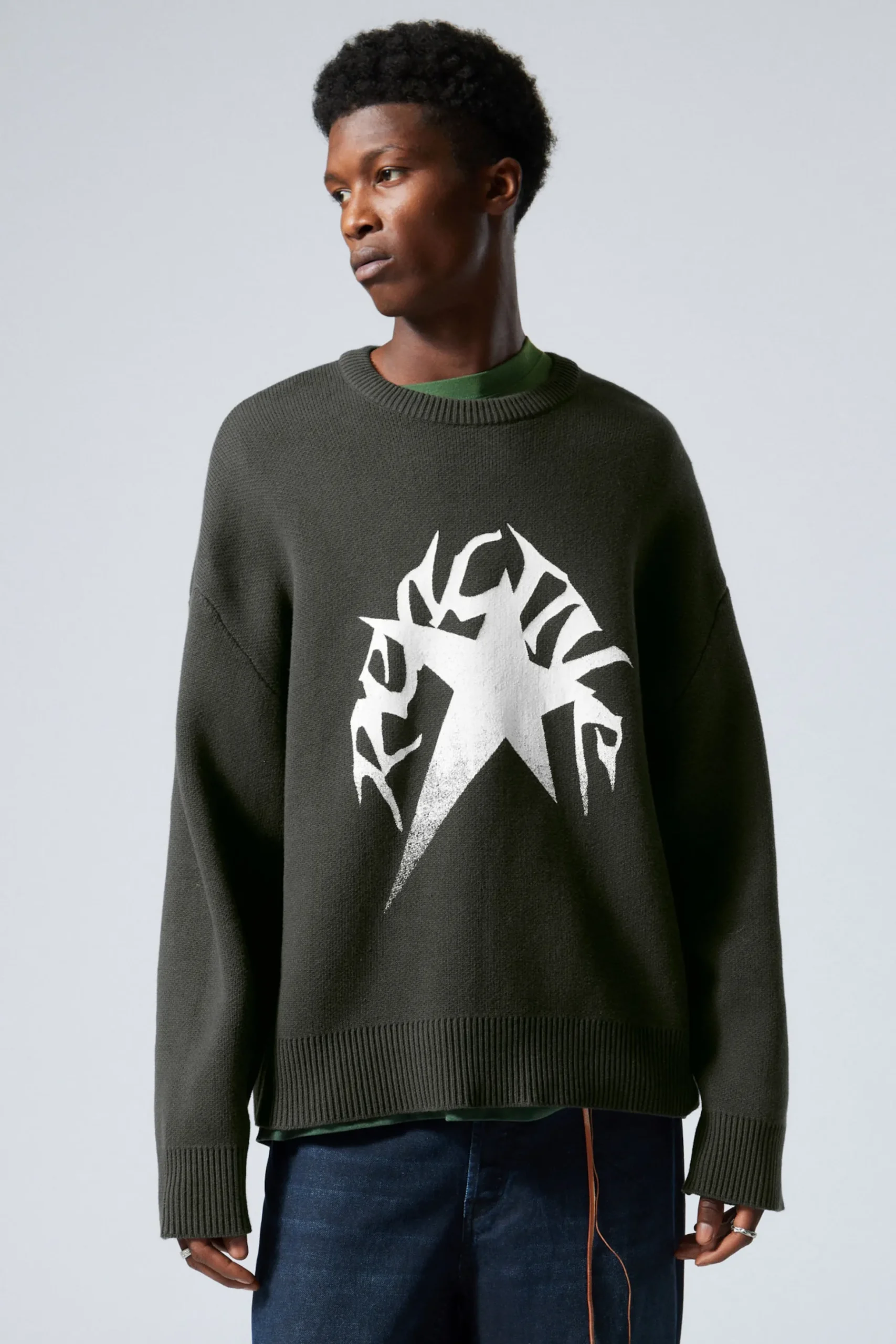 Weekday CYPHER GRAPHIC KNIT SWEATER dark grey reactive star Best