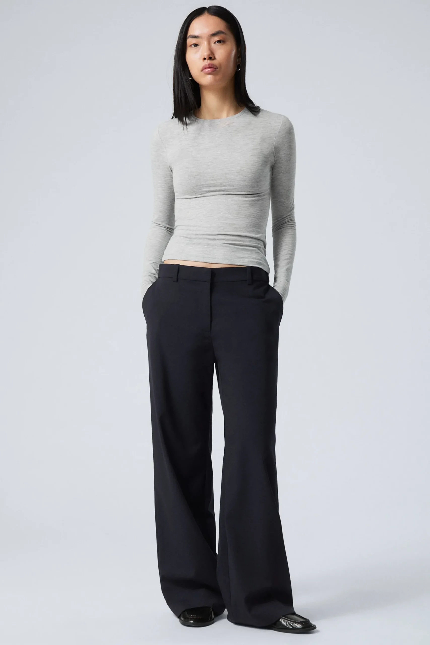 Weekday EMILY LOW WAIST SUITING TROUSERS dark blue Cheap