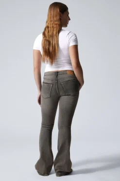 Weekday FLAME LOW RISE SLIM FLARED LEG JEANS blue clay grey Best