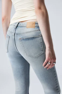 Weekday FLAME LOW RISE SLIM FLARED LEG JEANS stone blue light blue Clearance