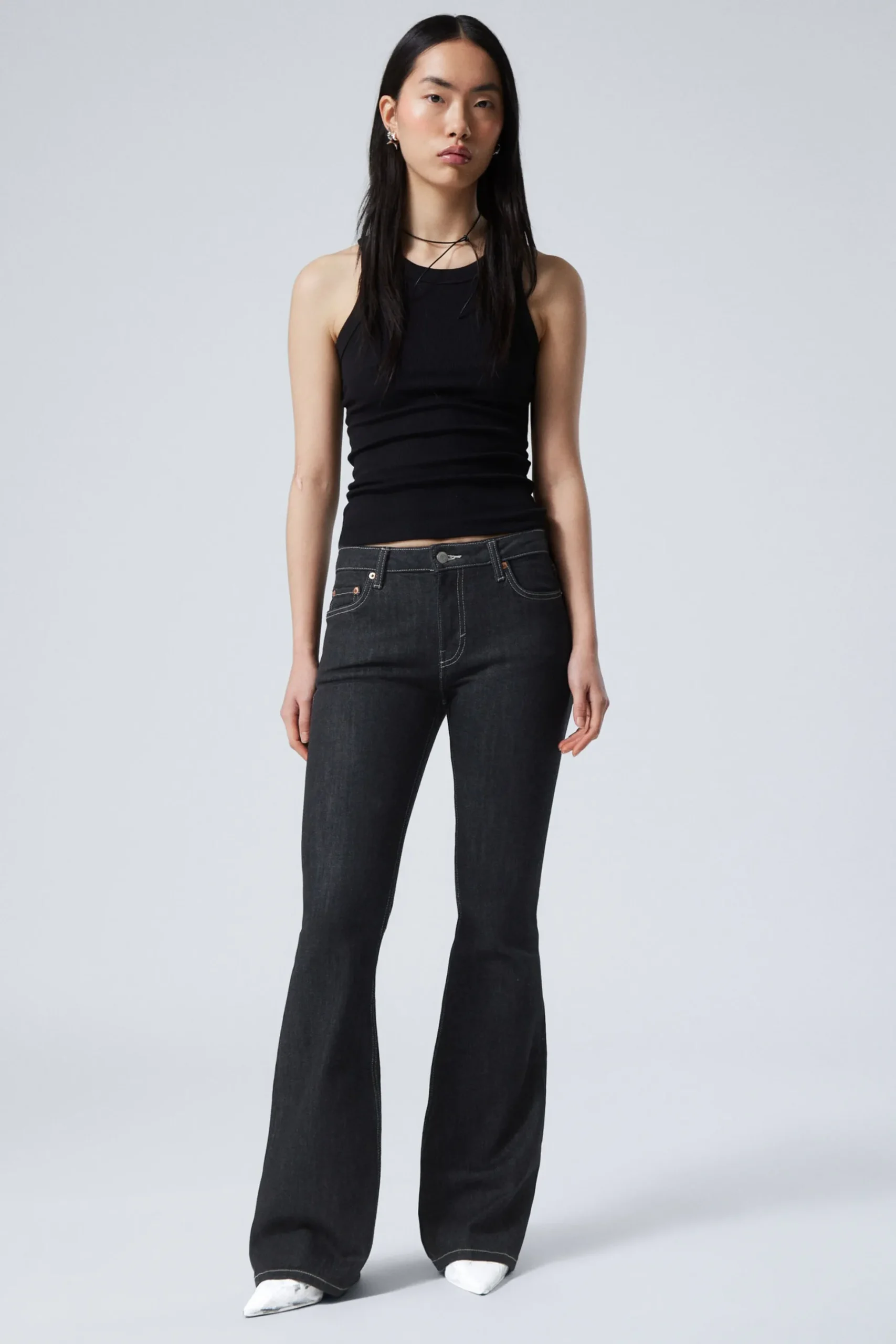 Weekday FLAME LOW RISE SLIM FLARED LEG JEANS black rinse black New