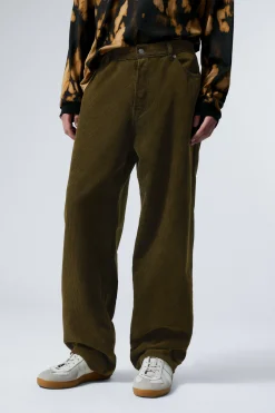 Weekday GALAXY LOOSE STRAIGHT CORD TROUSER washed dark khaki green Cheap