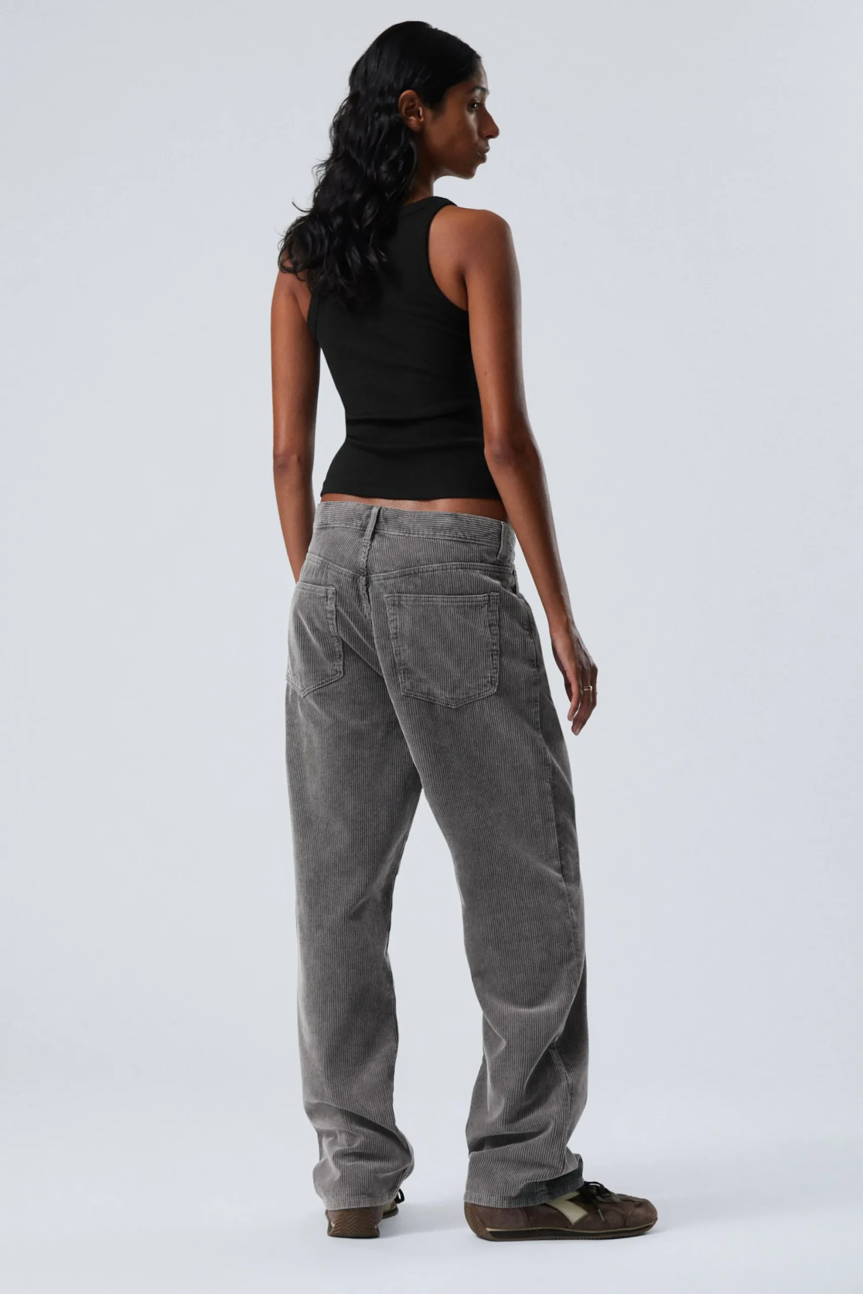 Weekday GALAXY LOOSE STRAIGHT CORD TROUSER washed black Cheap