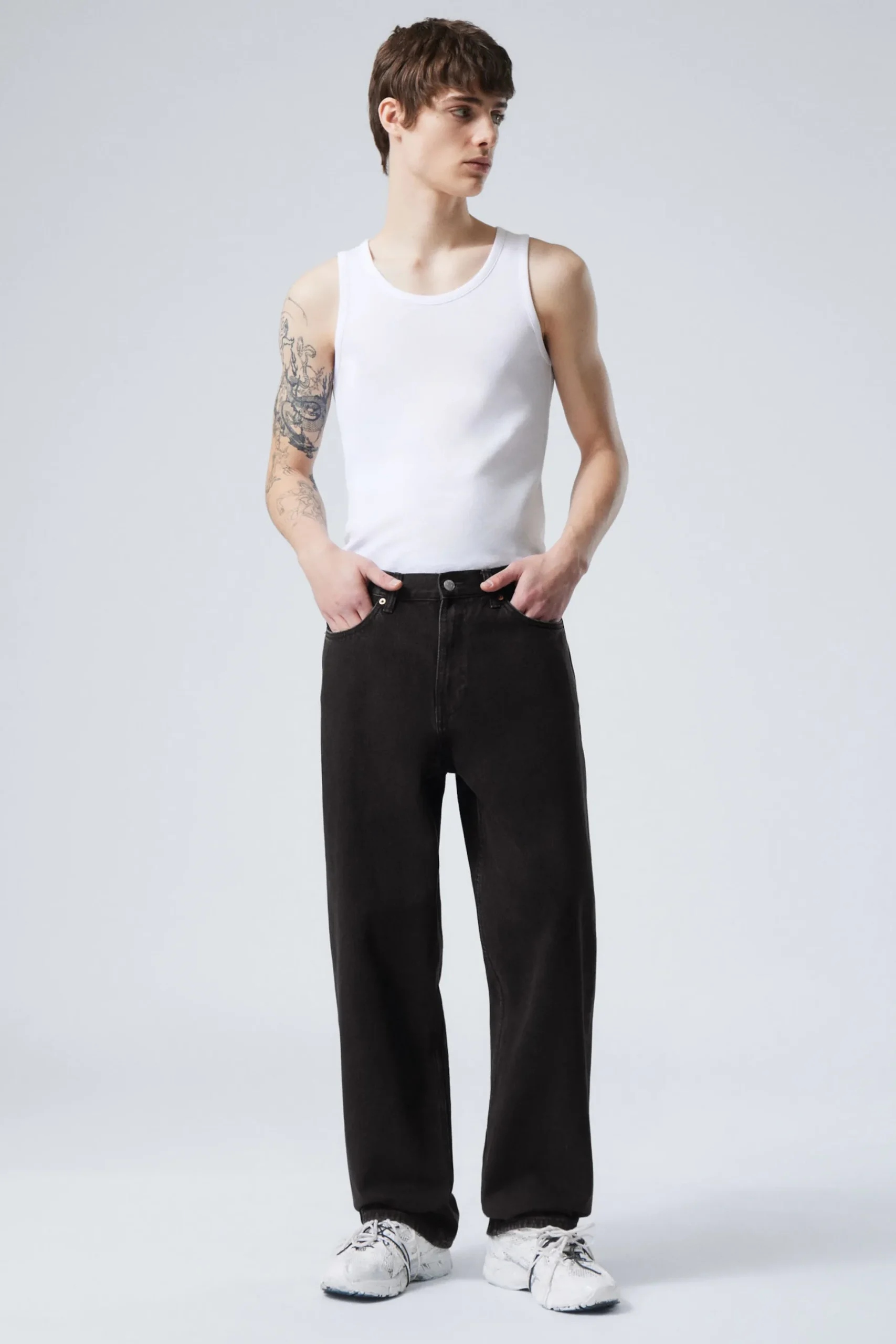 Weekday GALAXY LOOSE STRAIGHT LEG JEANS tuned black black Sale