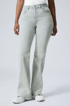 Weekday GLOW CURVE HIGH WAISTED REGULAR FLARED LEG JEANS snow blue light blue Online