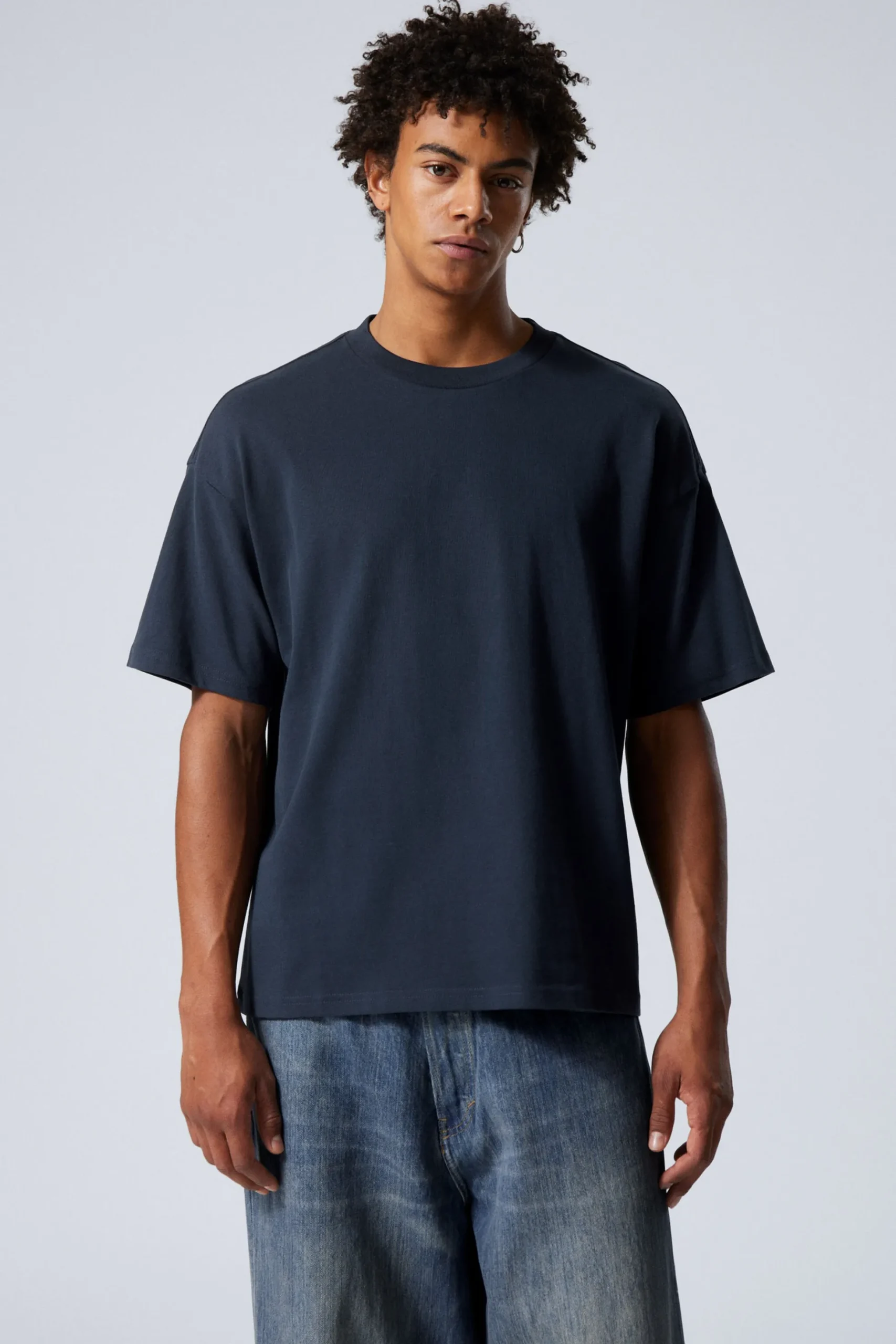 Weekday GREAT BOXY HEAVYWEIGHT T-SHIRT dark blue Hot
