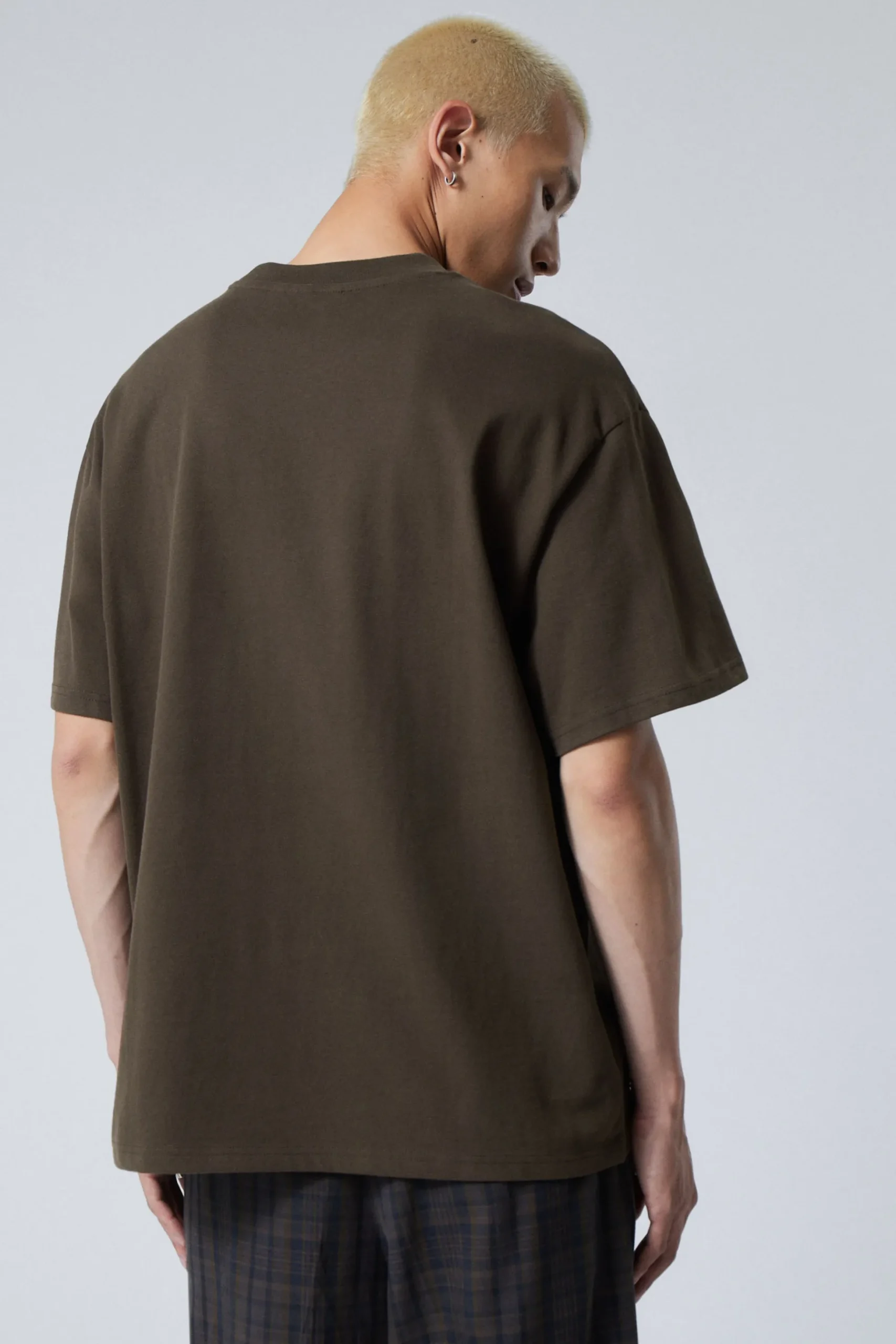 Weekday GREAT HEAVYWEIGHT T-SHIRT dark brown Clearance