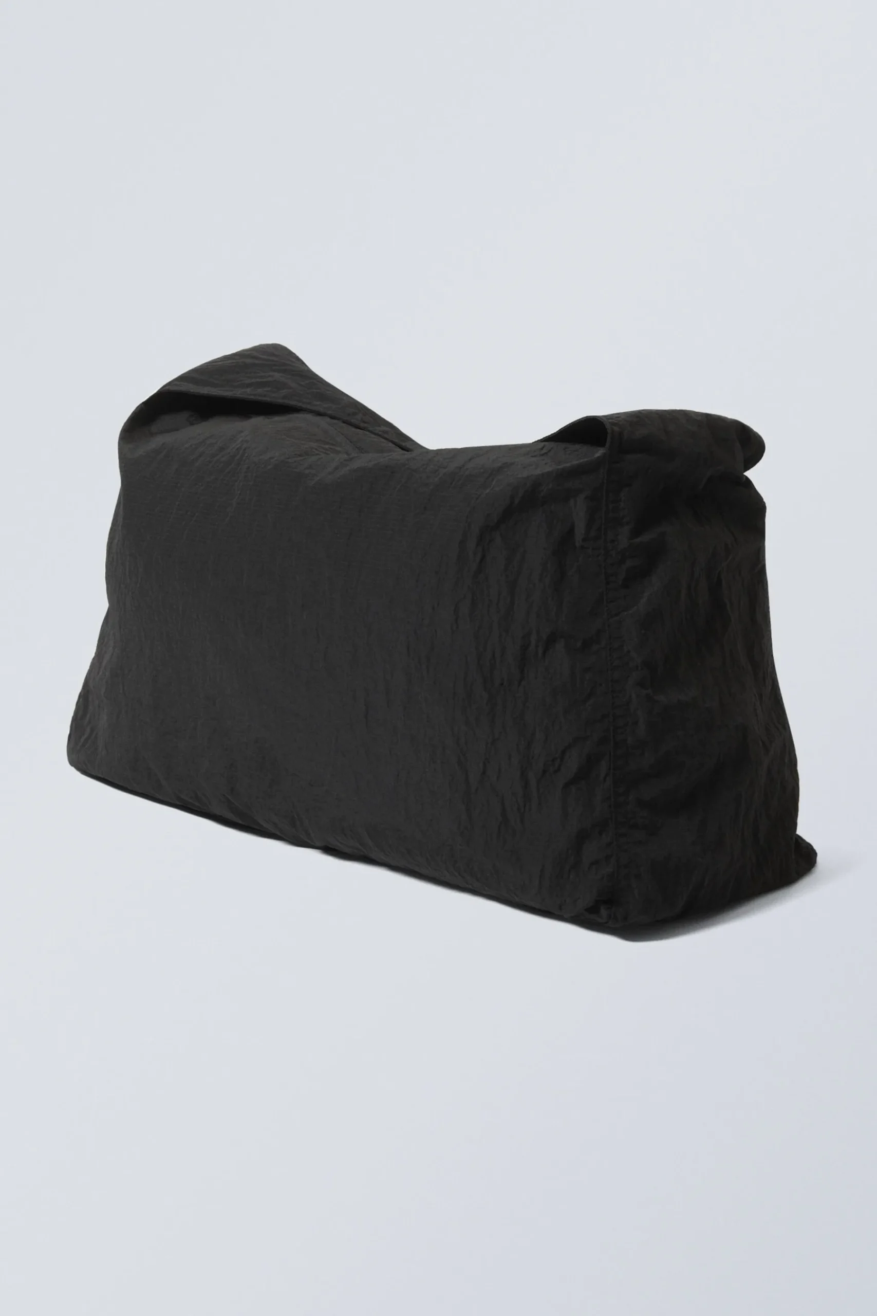 Weekday LARGE RIPSTOP SHOULDER BAG black Cheap