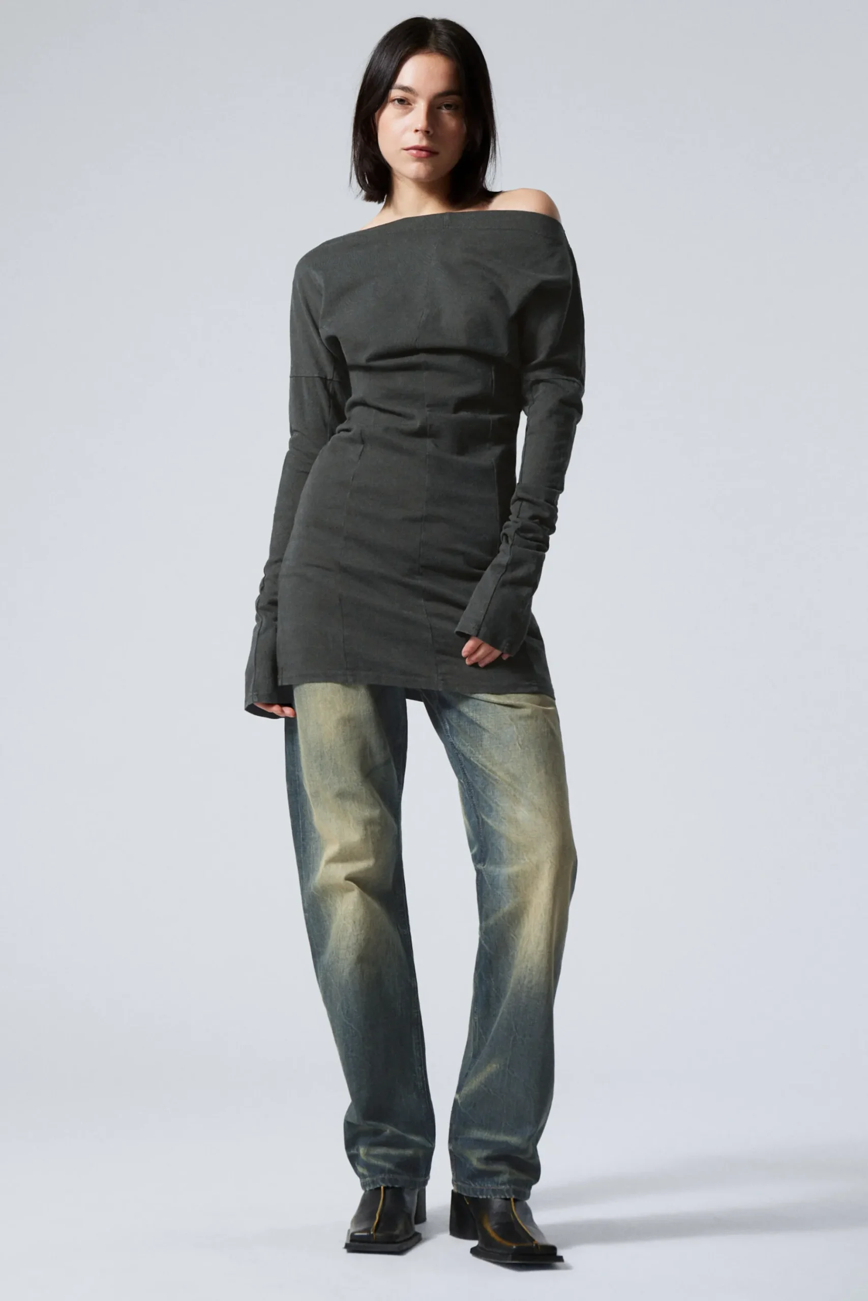 Weekday LONG-SLEEVED OFF-SHOULDER MINI DRESS washed black Online
