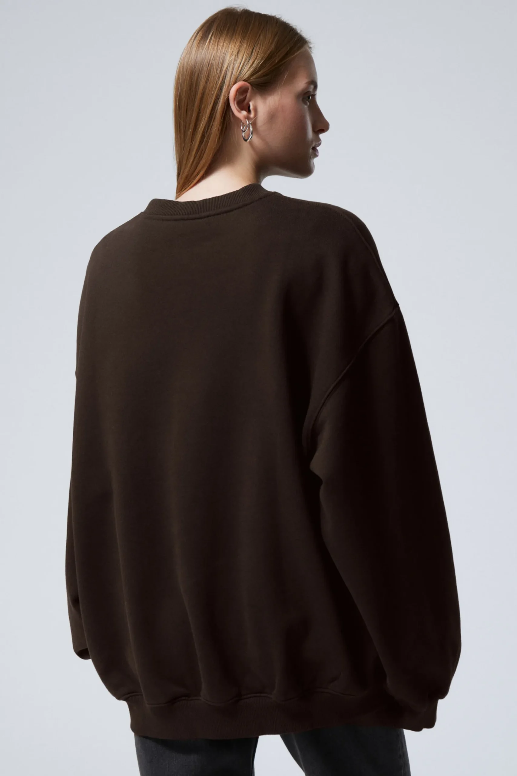 Weekday LONG-SLEEVED OVERSIZED SWEATSHIRT dark brown Cheap