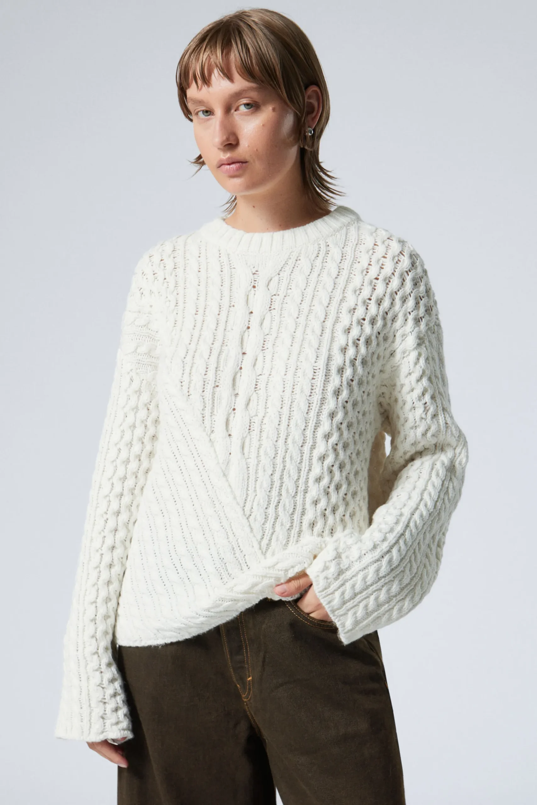 Weekday LOOSE CABLE-KNIT SWEATER white Cheap