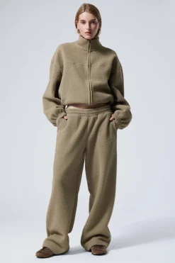Weekday LOOSE FLEECE TROUSERS beige Store