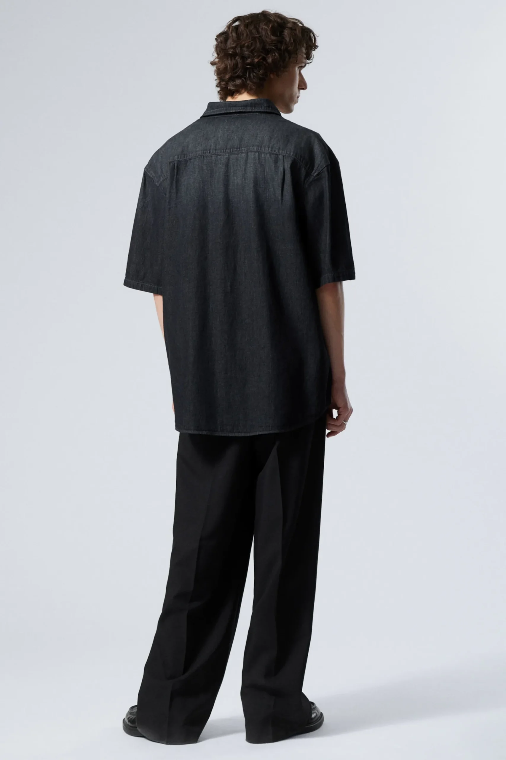 Weekday LOOSE SHORT SLEEVE DENIM SHIRT blue touch Hot