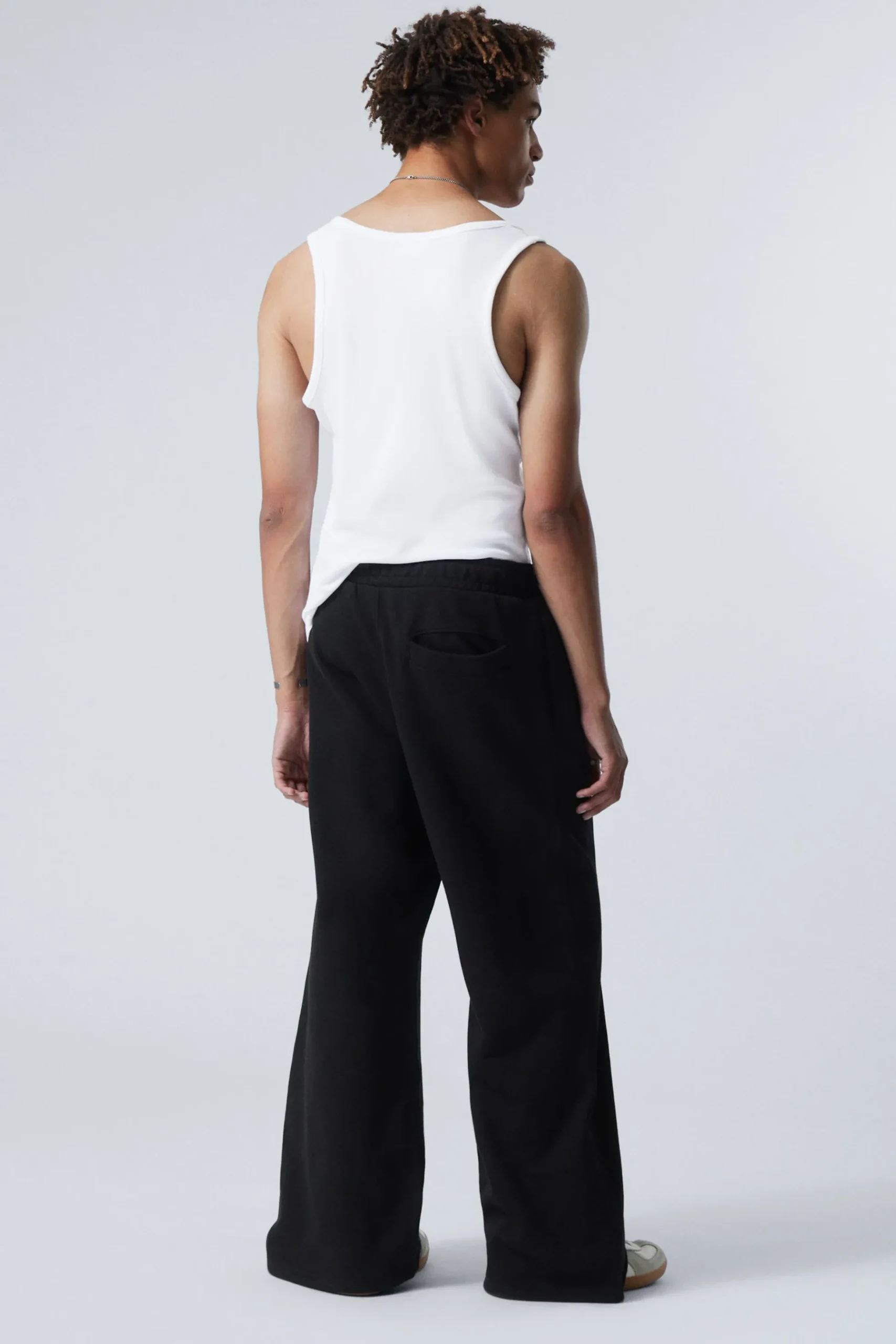Weekday LOOSE WIDE HEAVYWEIGHT SWEATPANTS black Sale