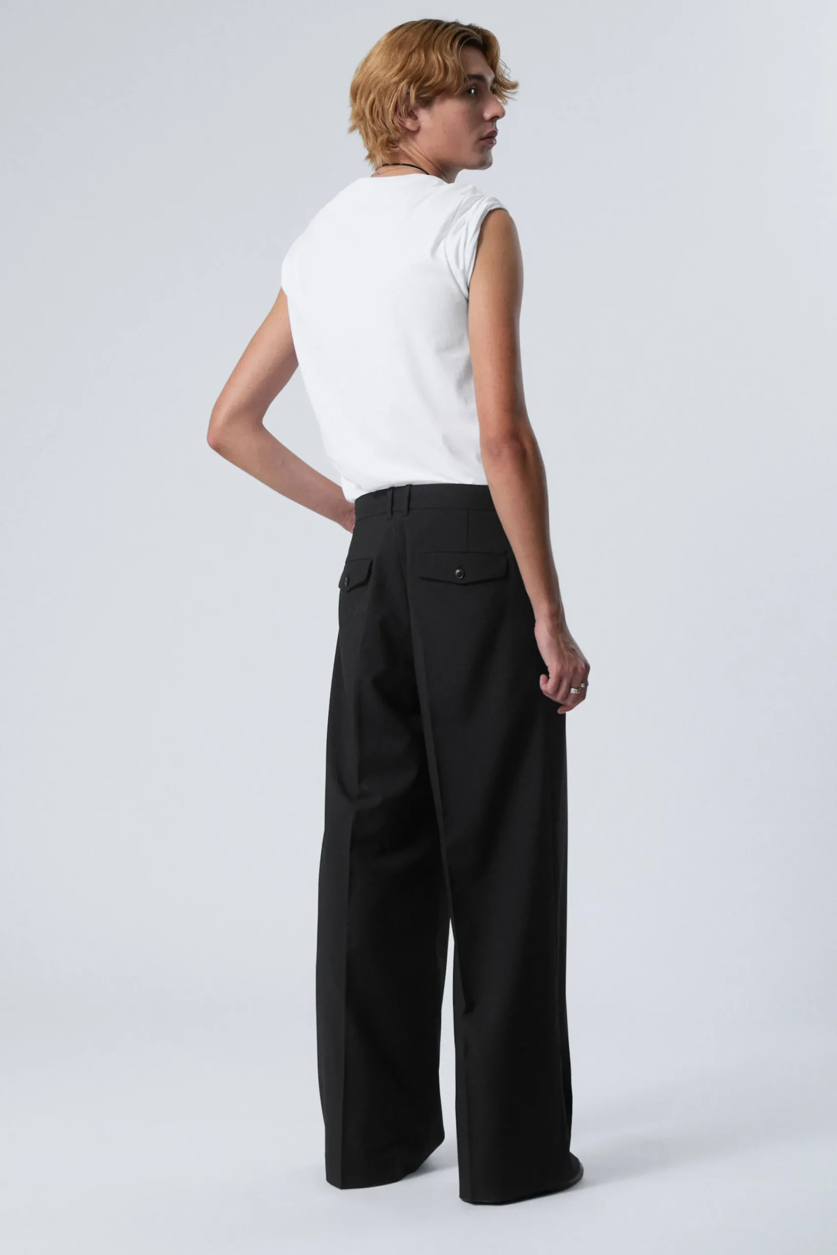 Weekday LOW WAIST LOOSE FIT SUIT TROUSERS black Cheap