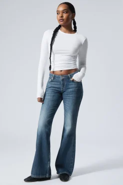 Weekday NOVA LOW RISE SLIM BOOTCUT LEG JEANS mine blue medium blue Shop