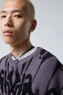 Weekday OVERSIZED HAIRY GRAPHIC KNITTED SWEATER dark lilac Sale
