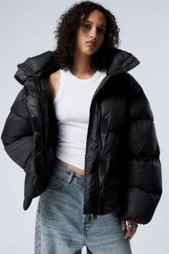 Weekday OVERSIZED RECYCLED DOWN PUFFER JACKET black Fashion
