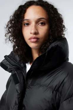 Weekday OVERSIZED RECYCLED DOWN PUFFER JACKET black Fashion