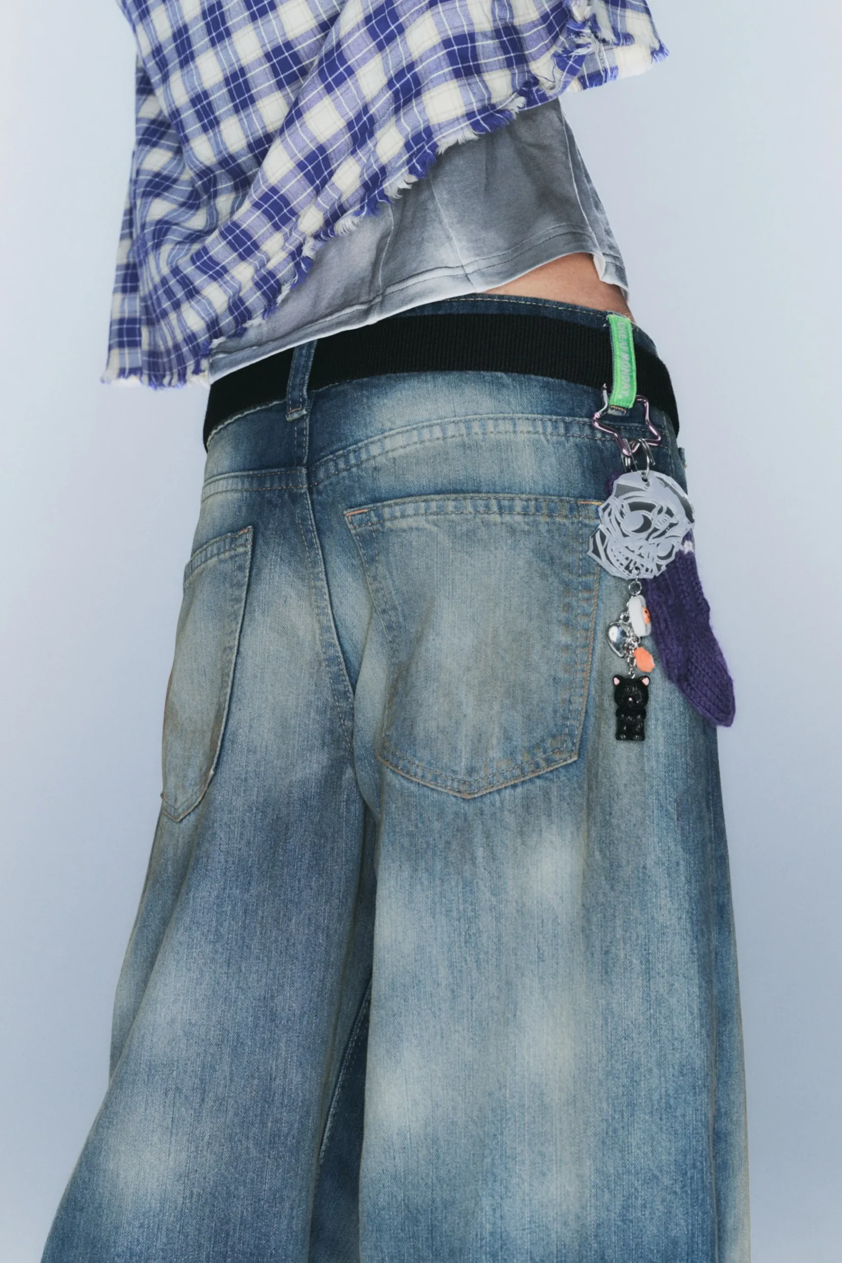 Weekday POSER REGULAR WAIST LOOSE WIDE JEANS grime blue Hot