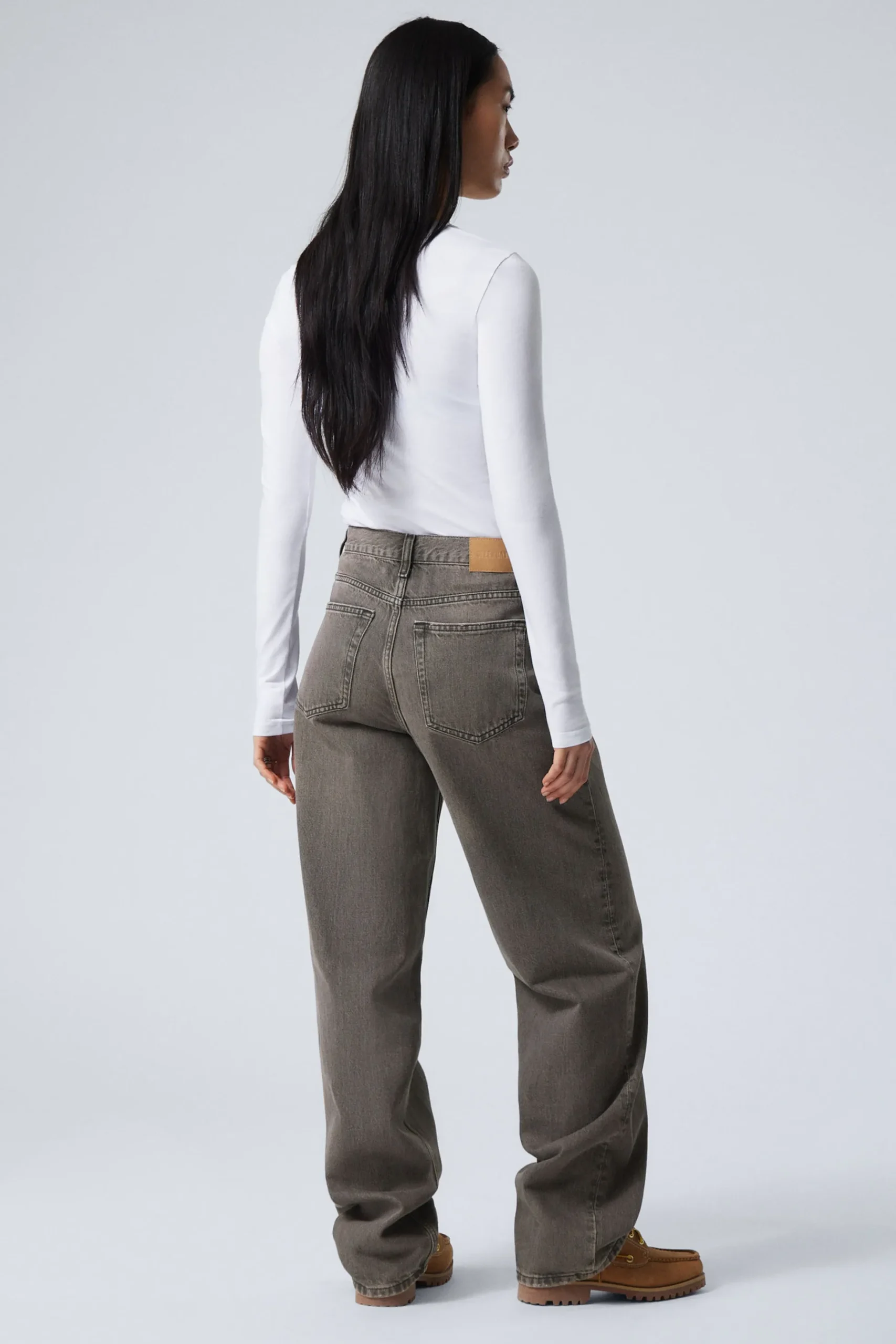Weekday RAIL MID RISE LOOSE WIDE LEG JEANS clay grey grey Clearance