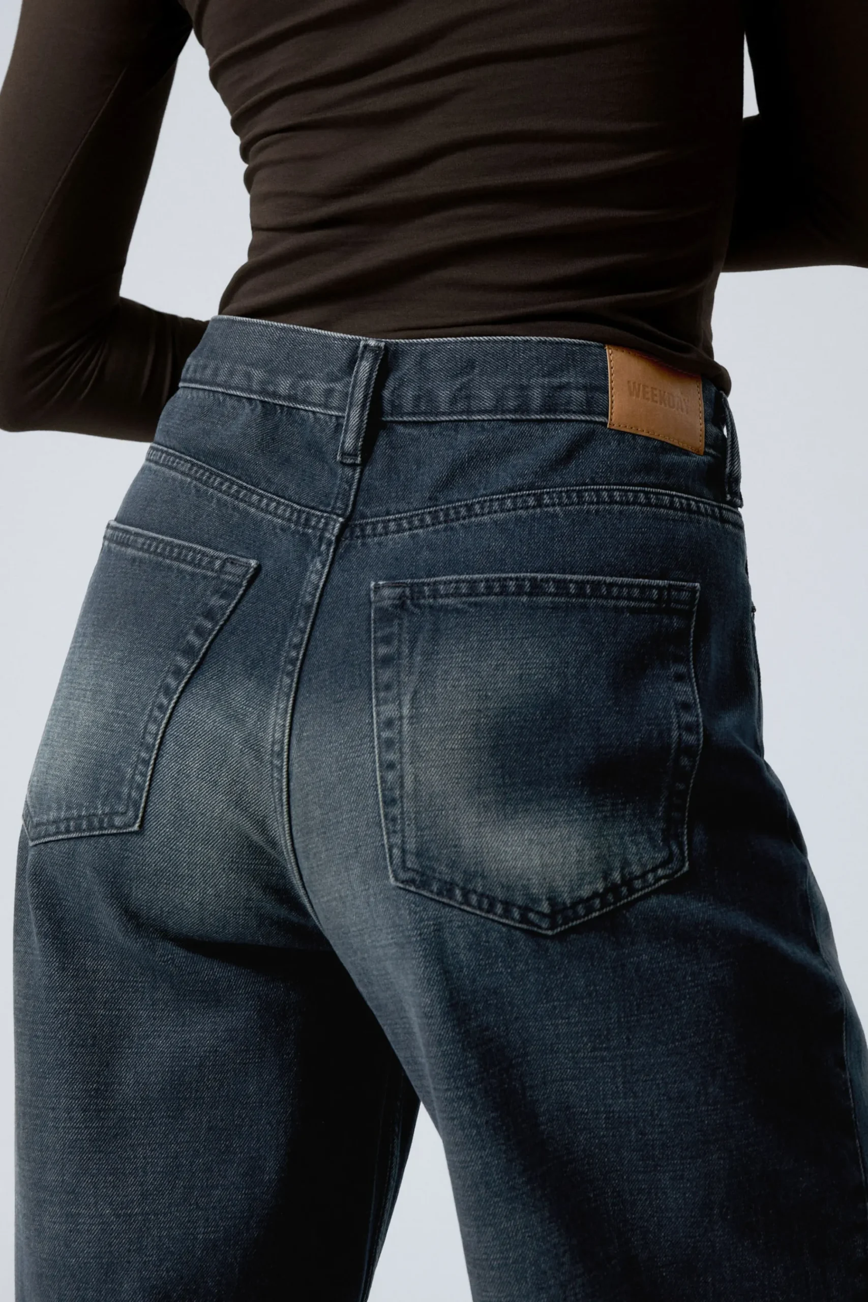 Weekday RAIL MID RISE LOOSE WIDE LEG JEANS deep ocean blue dark blue Clearance