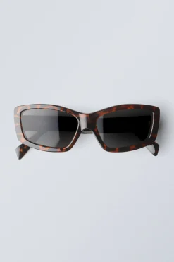 Weekday RECTANGULAR SEMI-WIDE SUNGLASSES brown tortoise Discount