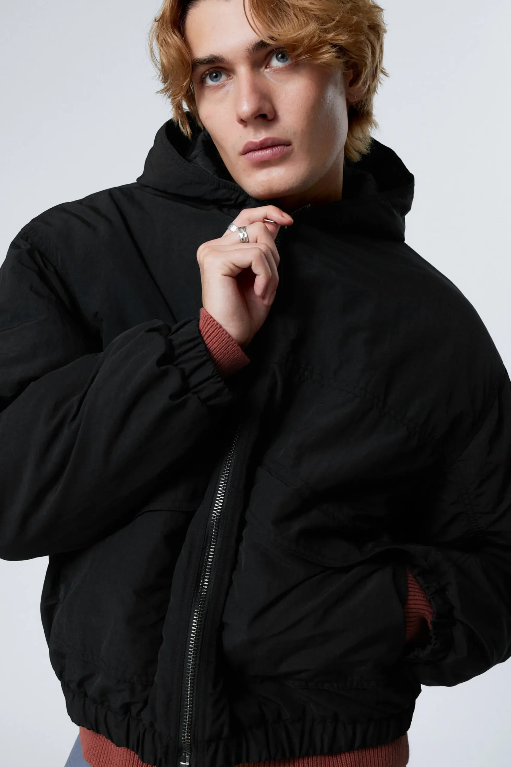 Weekday RELAXED NYLON BOMBER JACKER black Shop