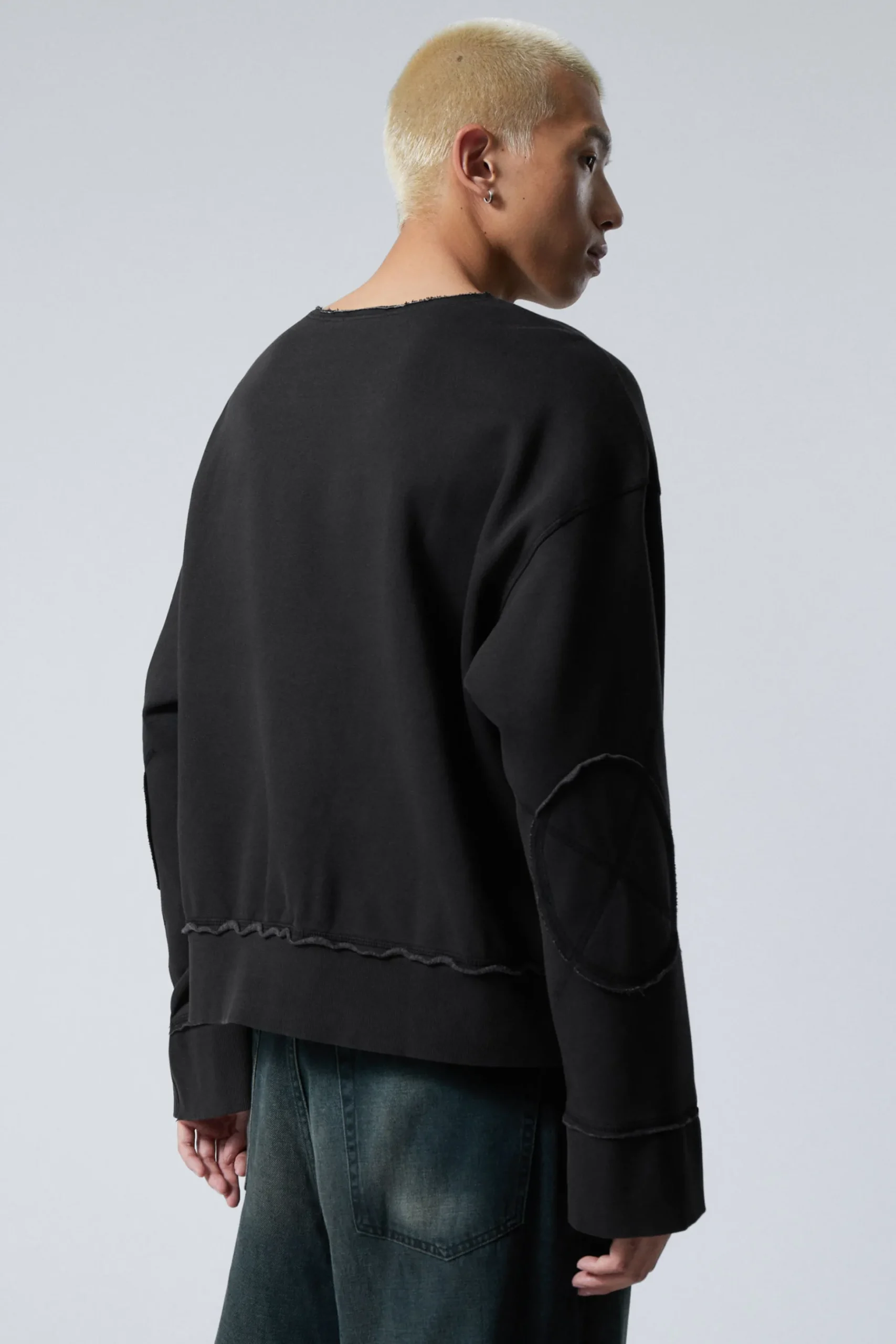 Weekday SHORT DISTRESSED SWEATSHIRT washed black Flash Sale