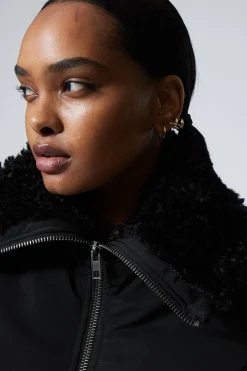 Weekday SHORT FUR COLLAR JACKET black Fashion