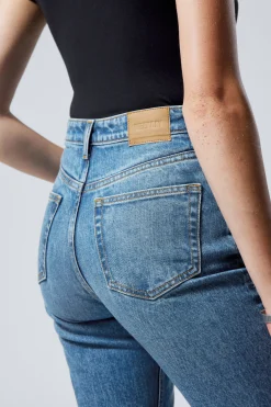 Weekday SMOOTH HIGH WAISTED SLIM LEG JEANS golf blue medium blue Fashion