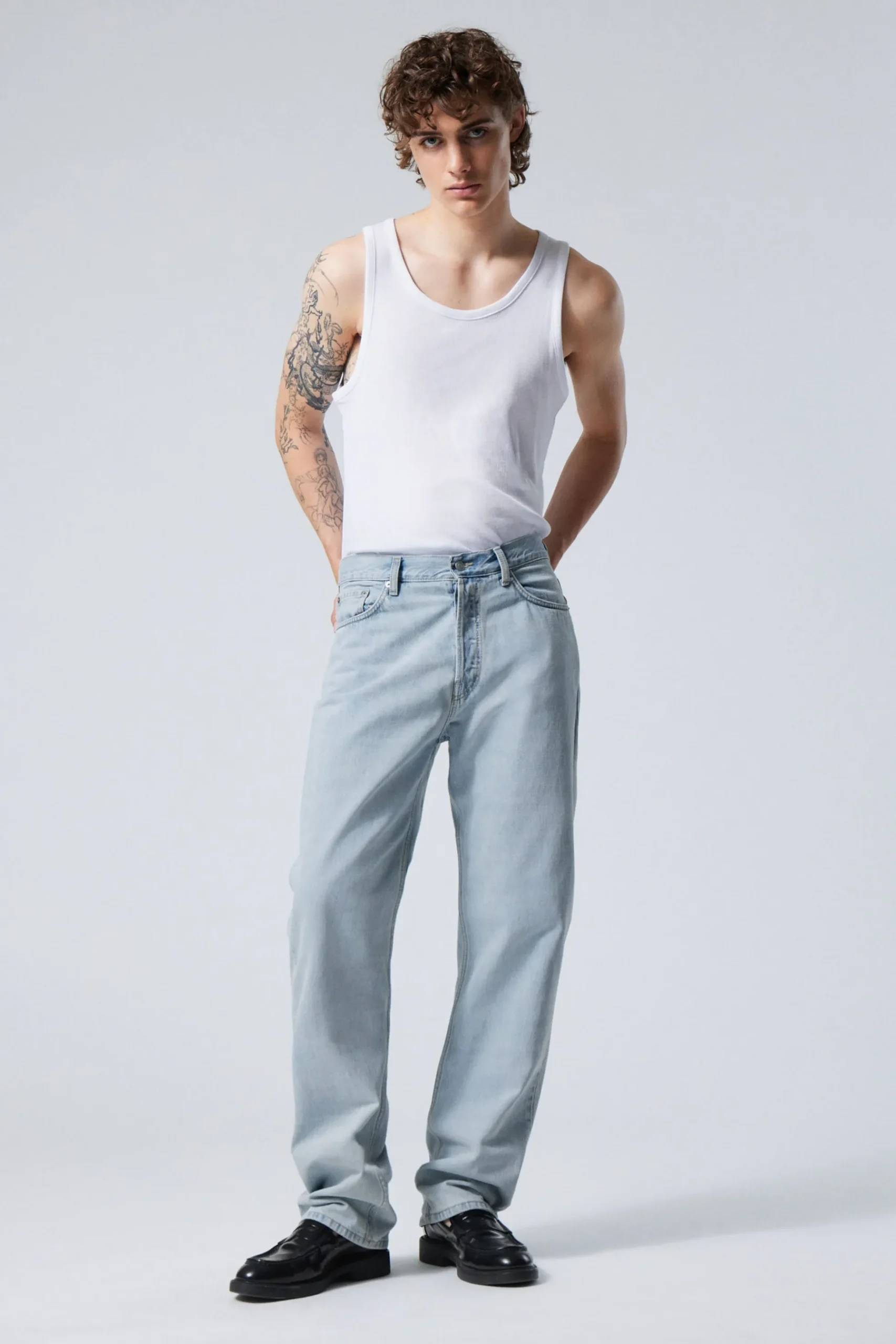 Weekday SPACE RELAXED STRAIGHT LEG JEANS opulent blue light blue Online