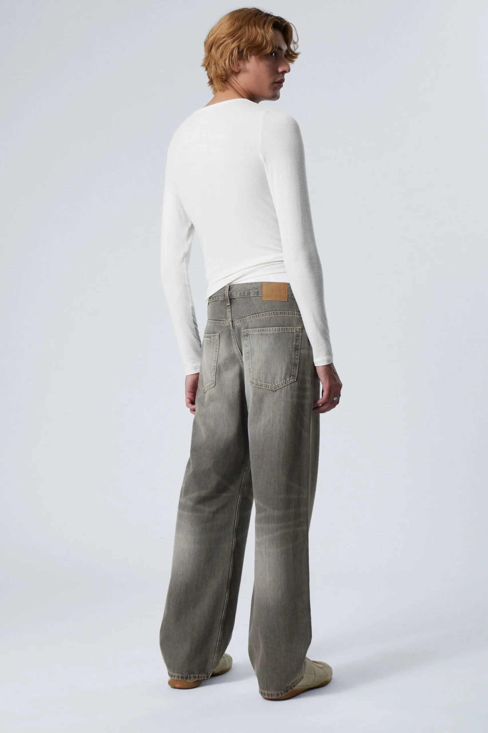 Weekday SPHERE LOW RISE LOOSE STRAIGHT LEG JEANS mine grey dark grey Store