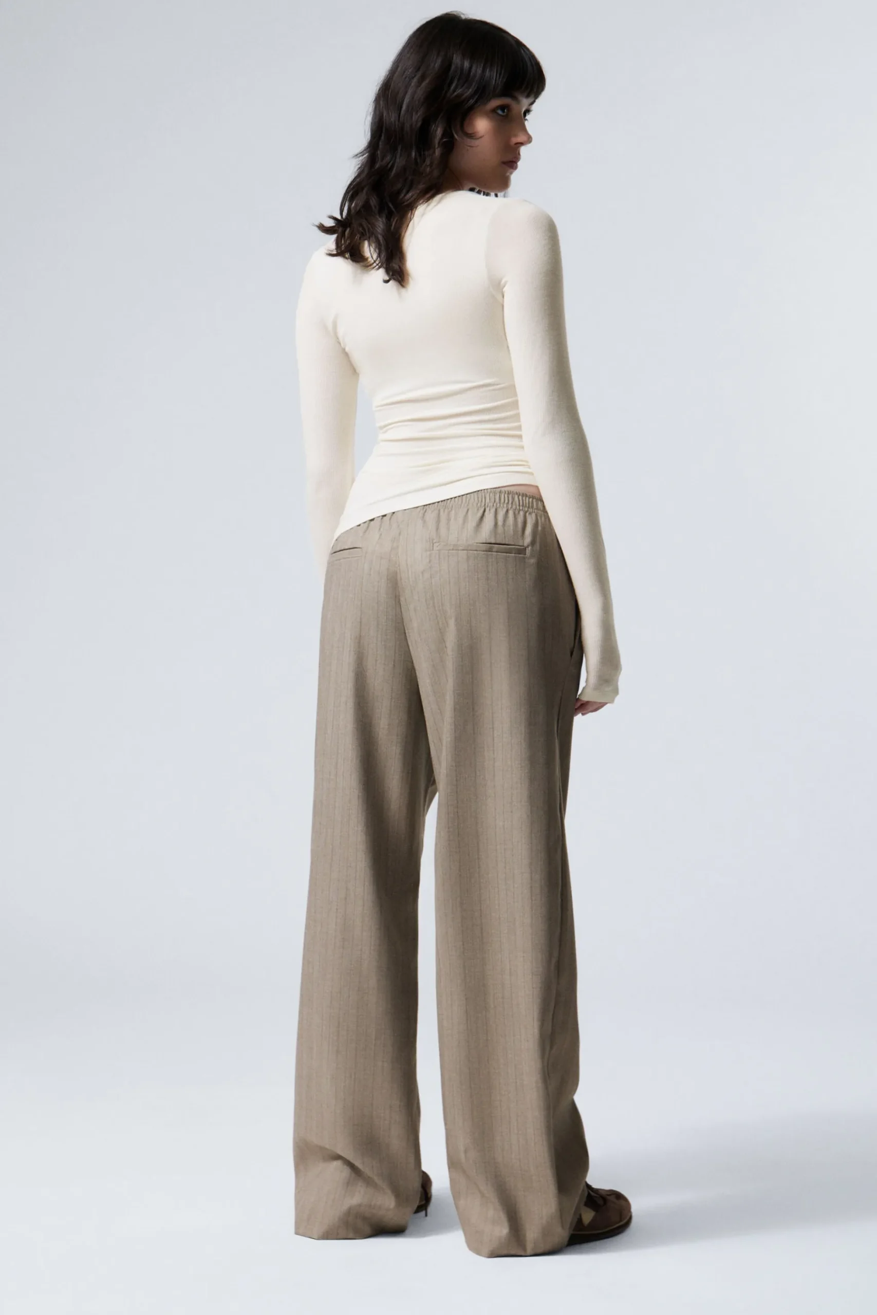 Weekday WIDE PULL ON SUITING TROUSERS beige pinstripe Online
