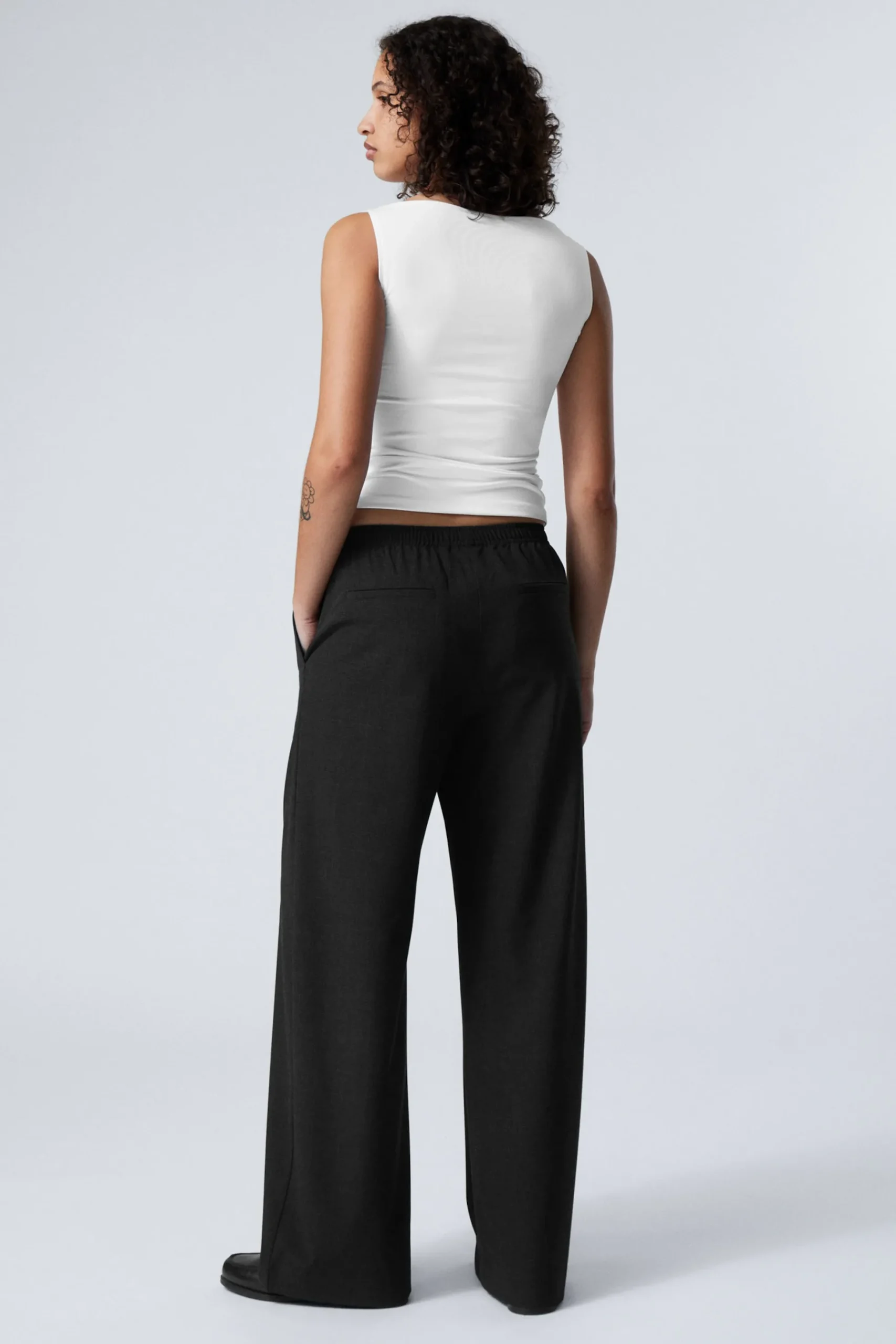 Weekday WIDE PULL ON SUITING TROUSERS black check Cheap